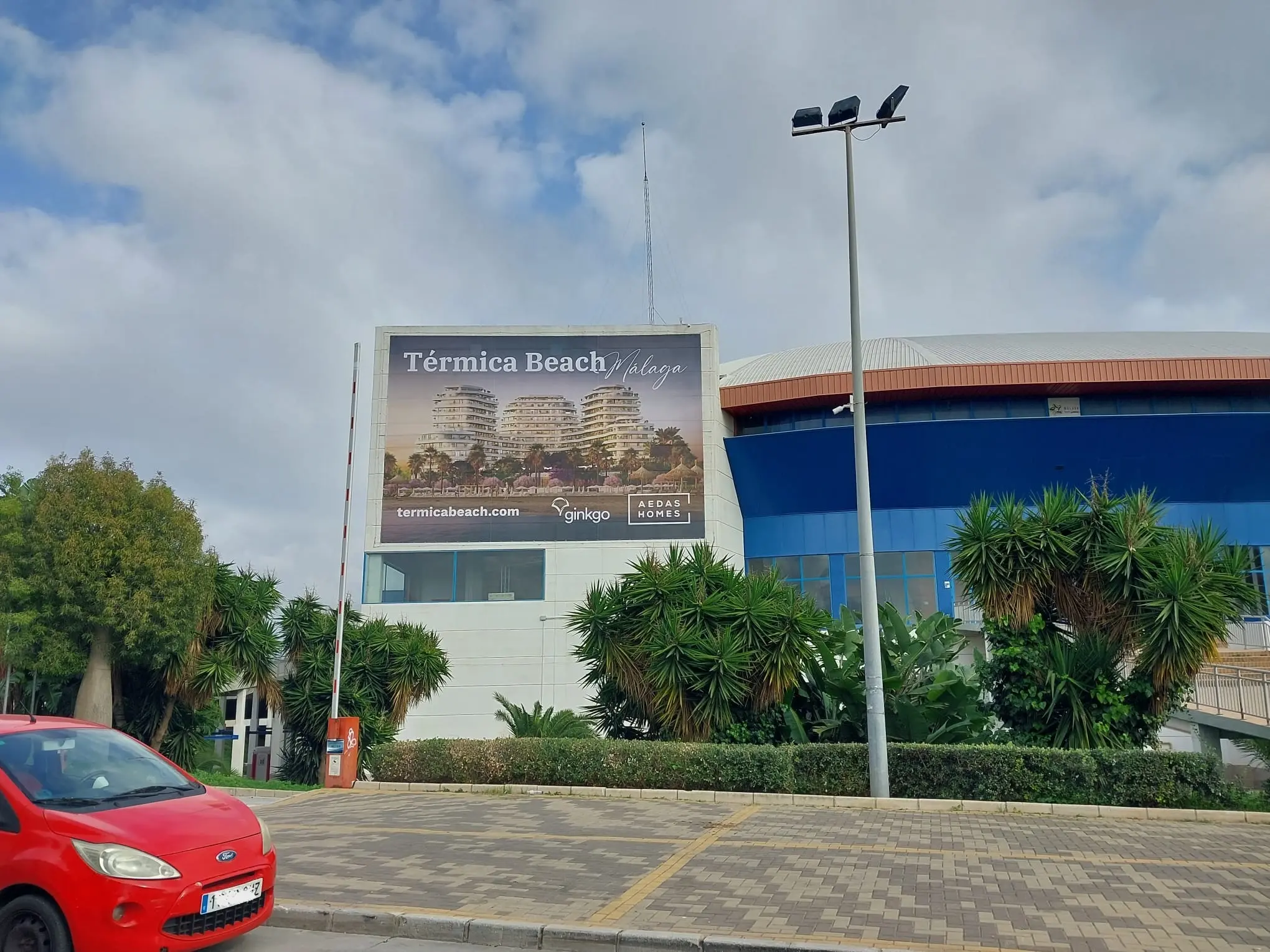 Soporte publicitario de lona en Palacio de Deportes